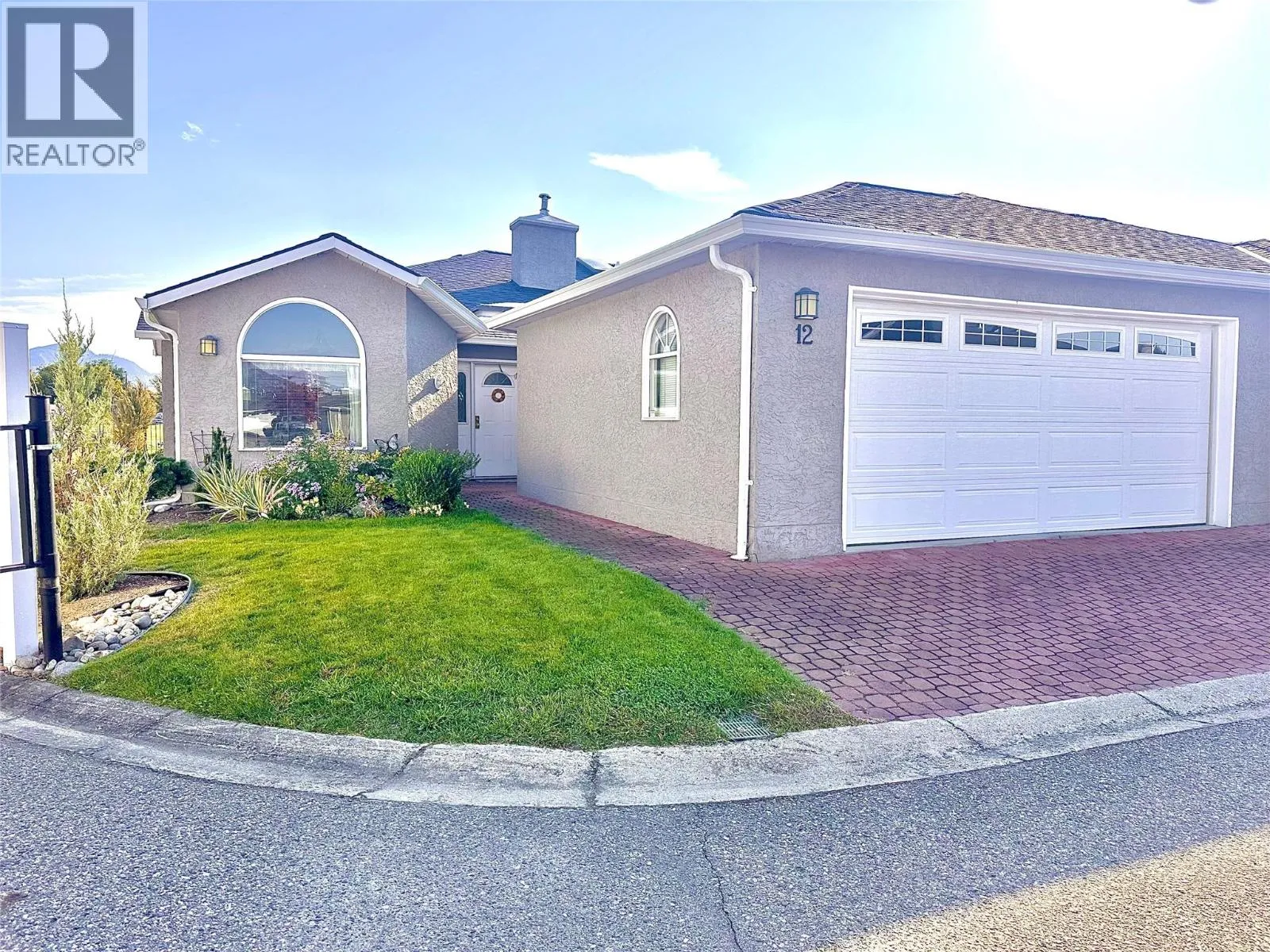 Row / Townhouse for rent: 1020 Lanfranco Road Unit# 12, Kelowna, British Columbia V1W 3W6