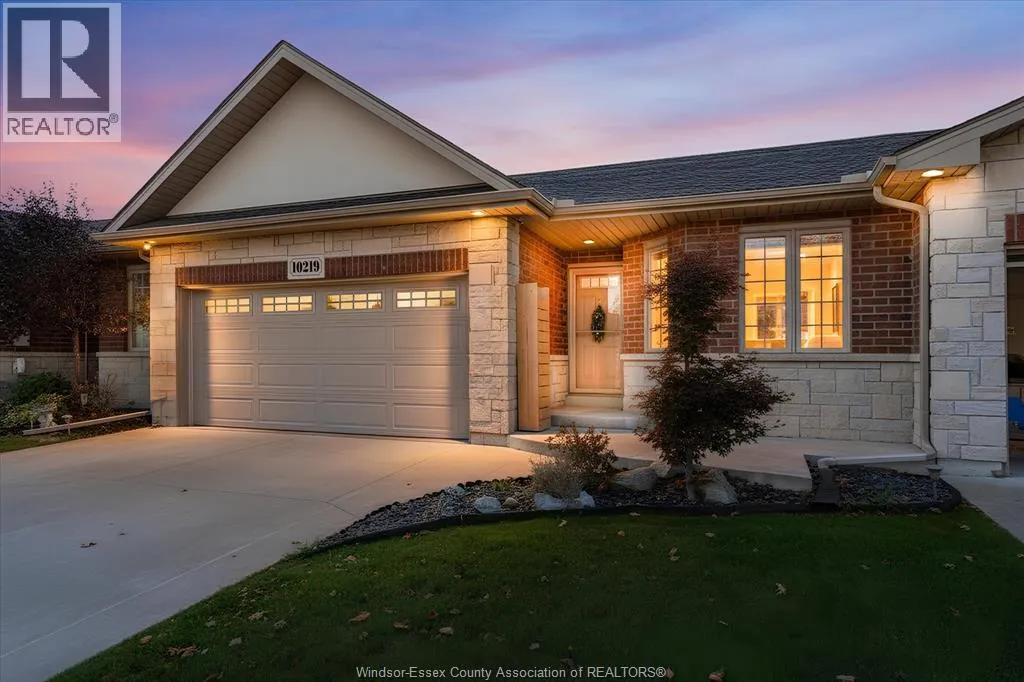 House for rent: 10219 Beverly Glen Street, Windsor, Ontario N8P 0C2