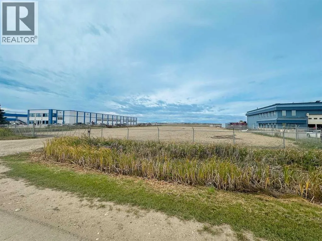 10220 123 Street, Grande Prairie, Alberta T8V 8B8