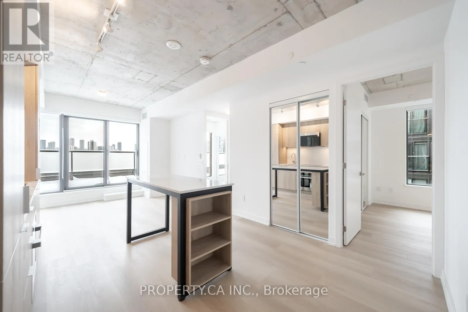 Apartment for rent: 1023 - 28 Eastern Avenue, Toronto, Ontario M5A 0Y2