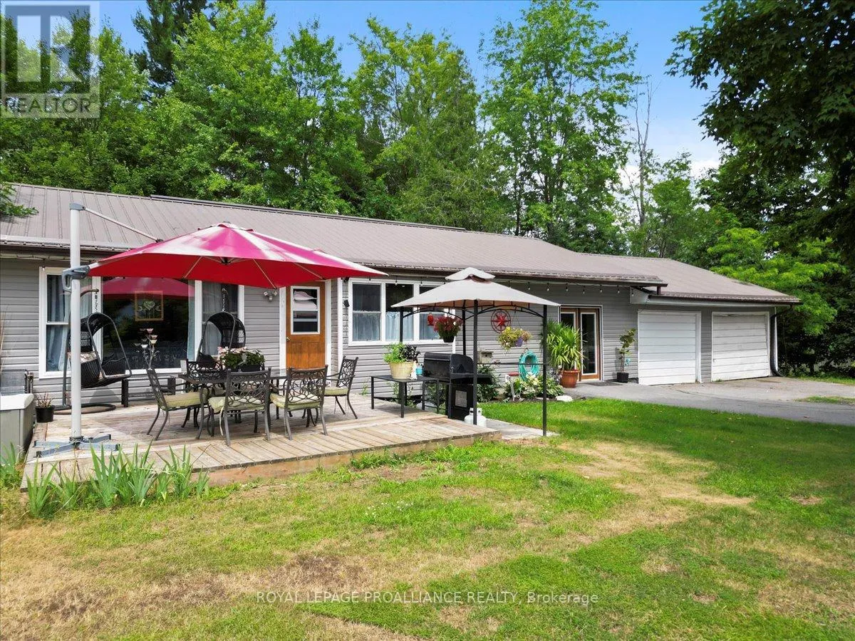 House for rent: 1023 Jewel Road, North Frontenac, Ontario K0H 1K0