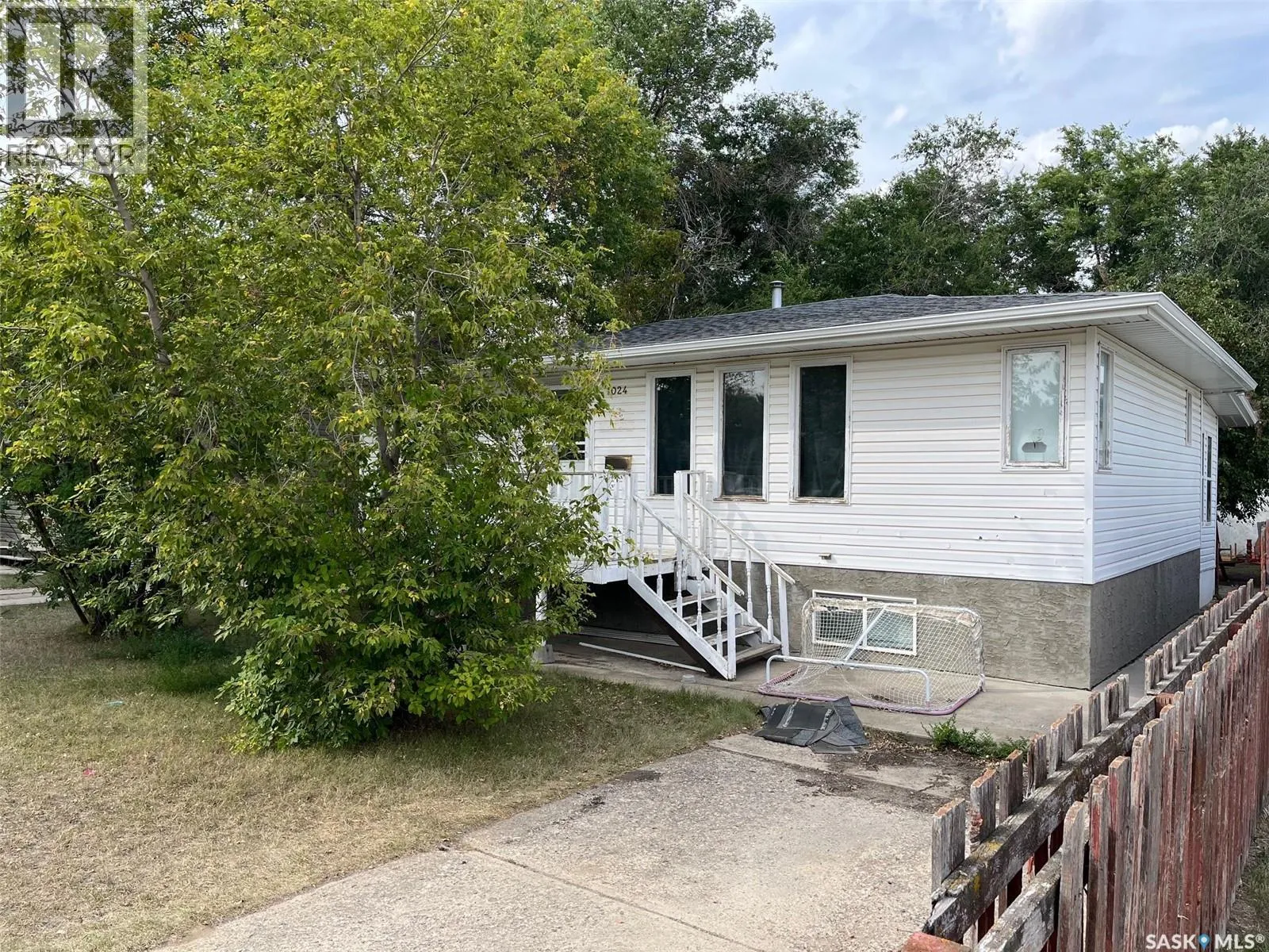 House for rent: 1024 Hastings Street, Moose Jaw, Saskatchewan S6H 5R8