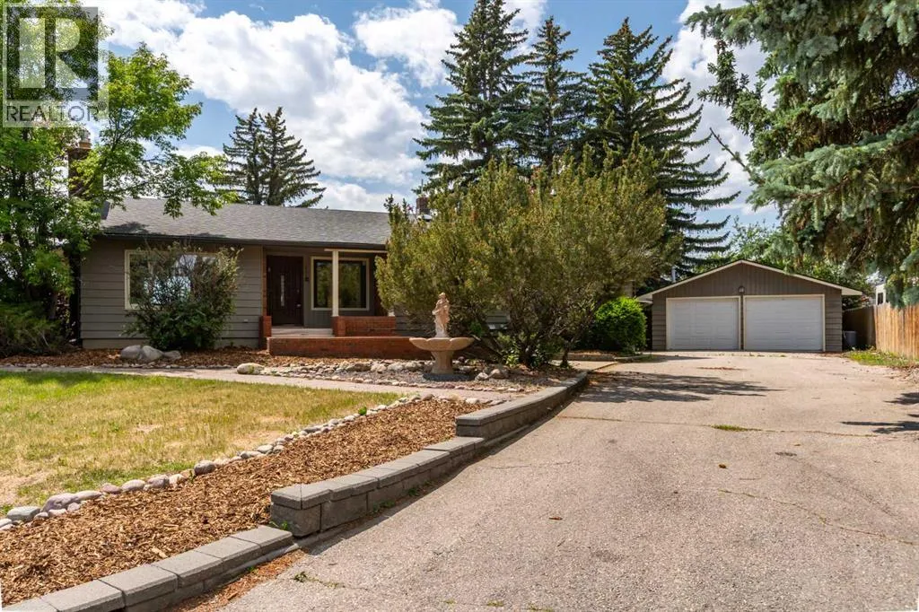 House for rent: 1025 5 Street Sw, High River, Alberta T1V 1A8