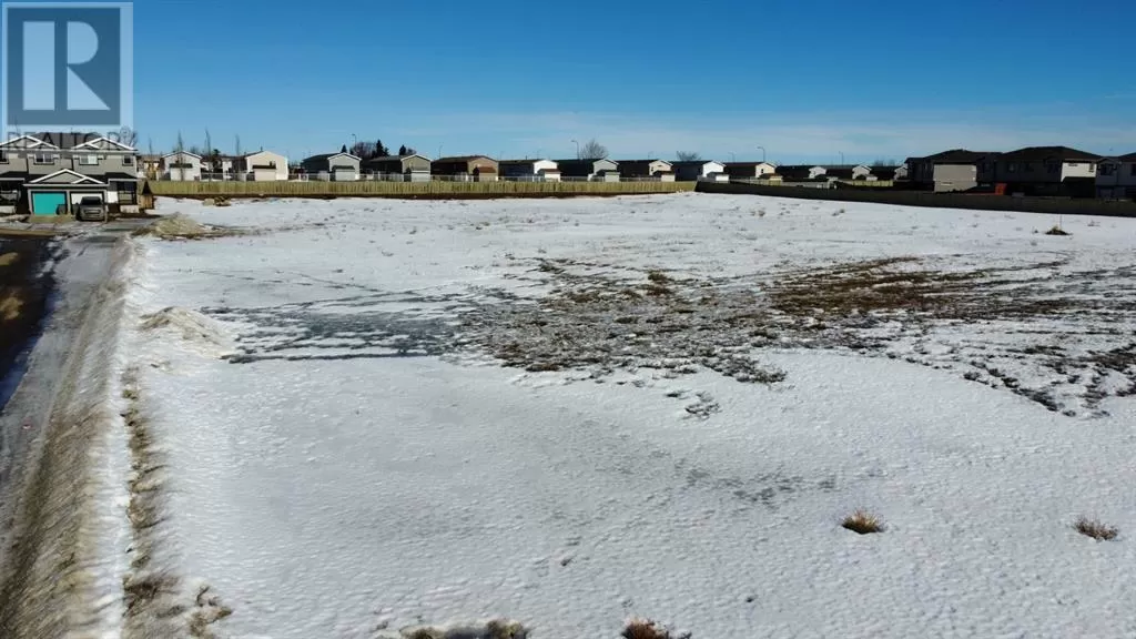 10255 86 Street, Grande Prairie, Alberta T8X 0B5