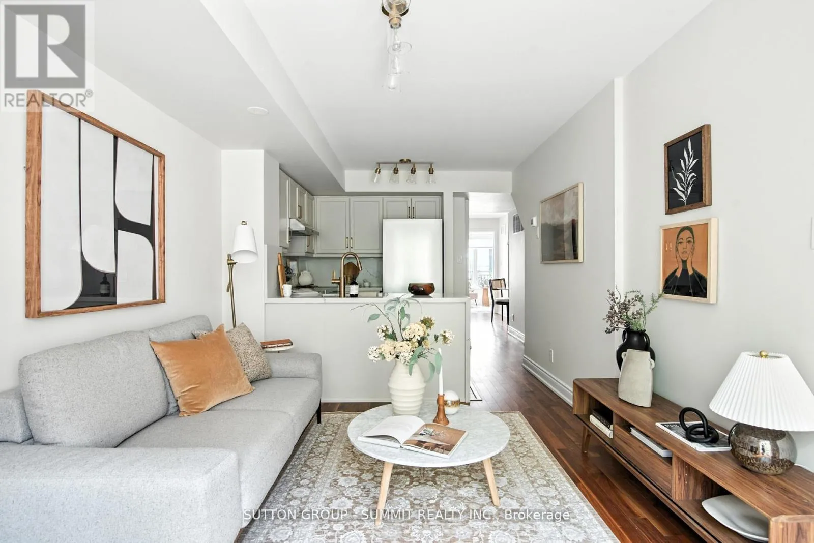 Row / Townhouse for rent: 1026 - 18 Laidlaw Street, Toronto, Ontario M6K 1X2