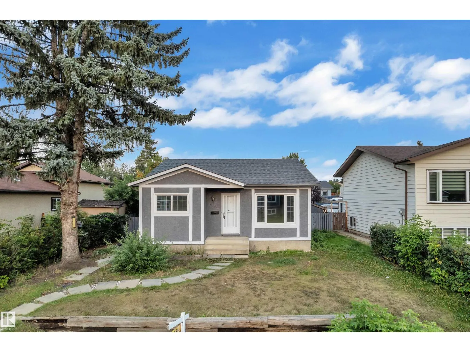 House for rent: 1027 61 St Nw, Edmonton, Alberta T6L 3W2