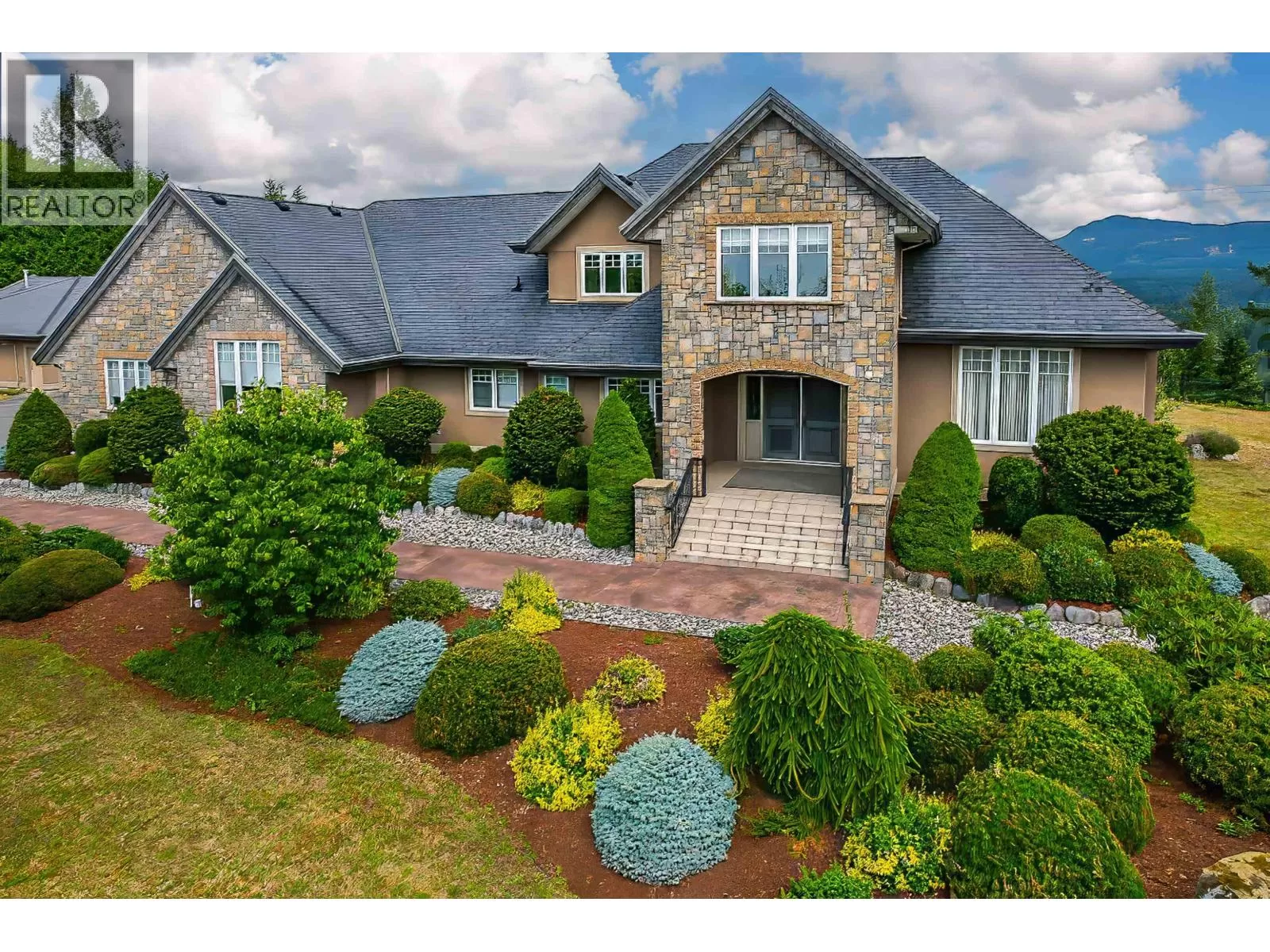 House for rent: 10270 Rolley Crescent, Maple Ridge, British Columbia V2W 1J9