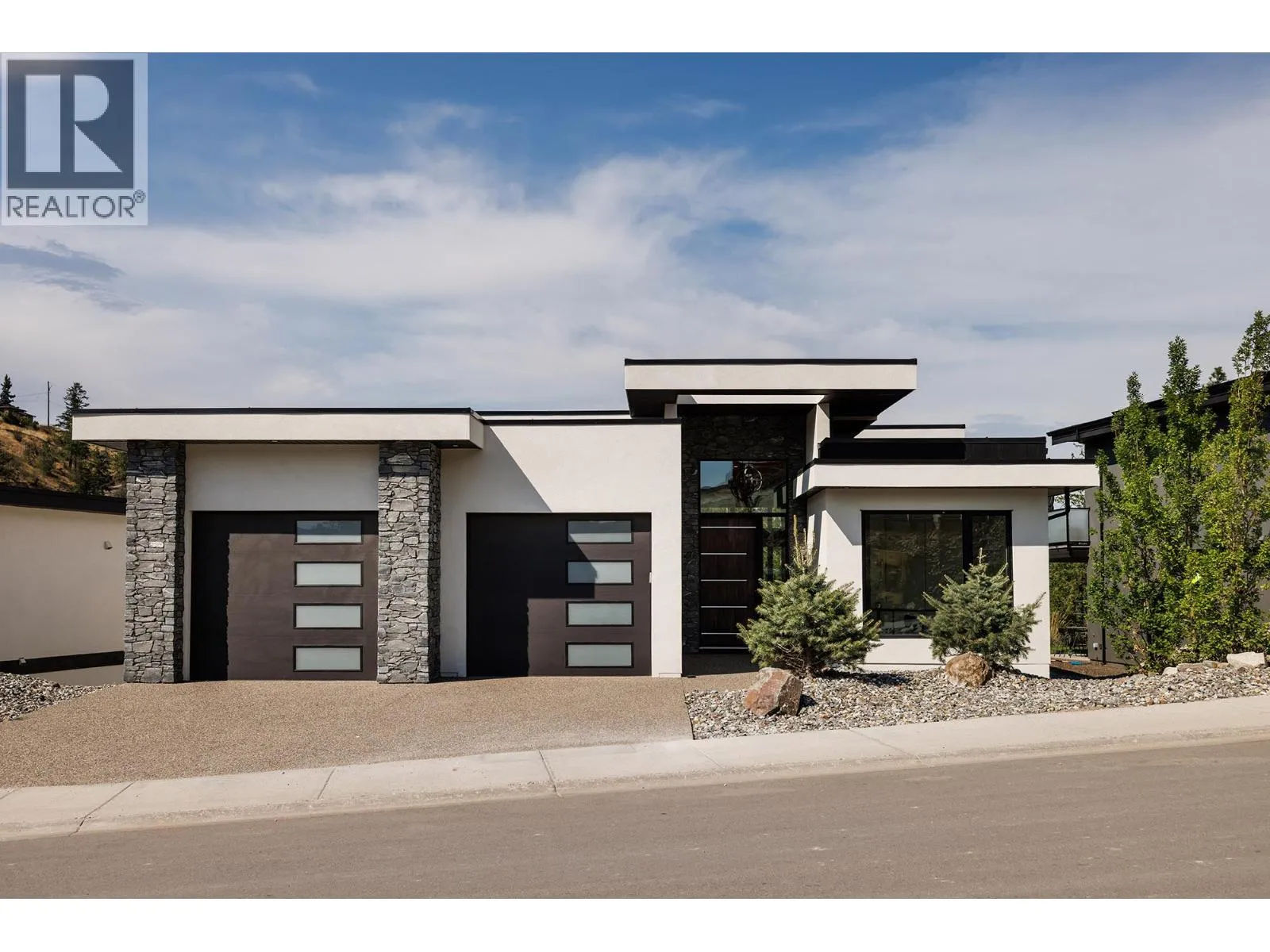 House for rent: 10274 Beacon Hill Drive, Lake Country, British Columbia V4V 0A9