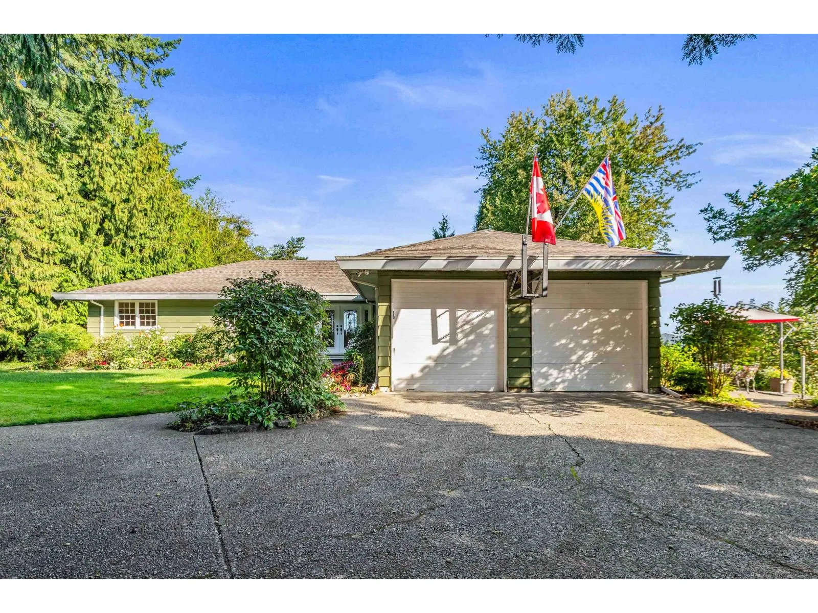 House for rent: 10276 173 Street, Surrey, British Columbia V4N 4H8