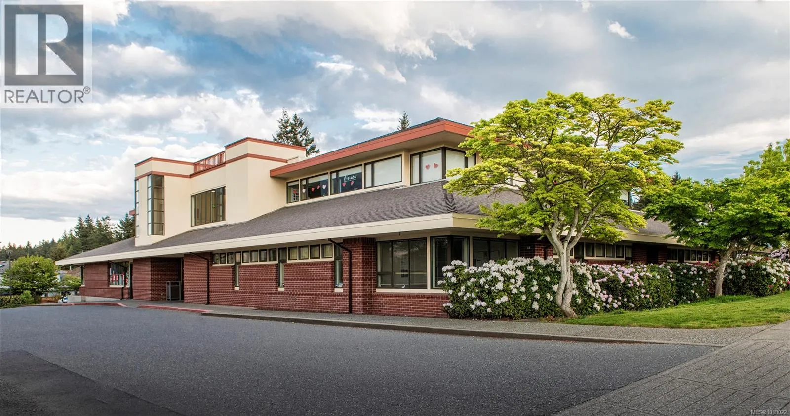 Offices for rent: 102b 6010 Brickyard Rd, Nanaimo, British Columbia V9V 1S5