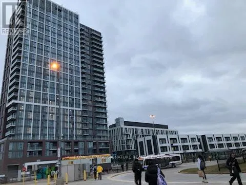 Apartment for rent: 103 - 10 Lagerfeld Drive, Brampton, Ontario L7A 5L3