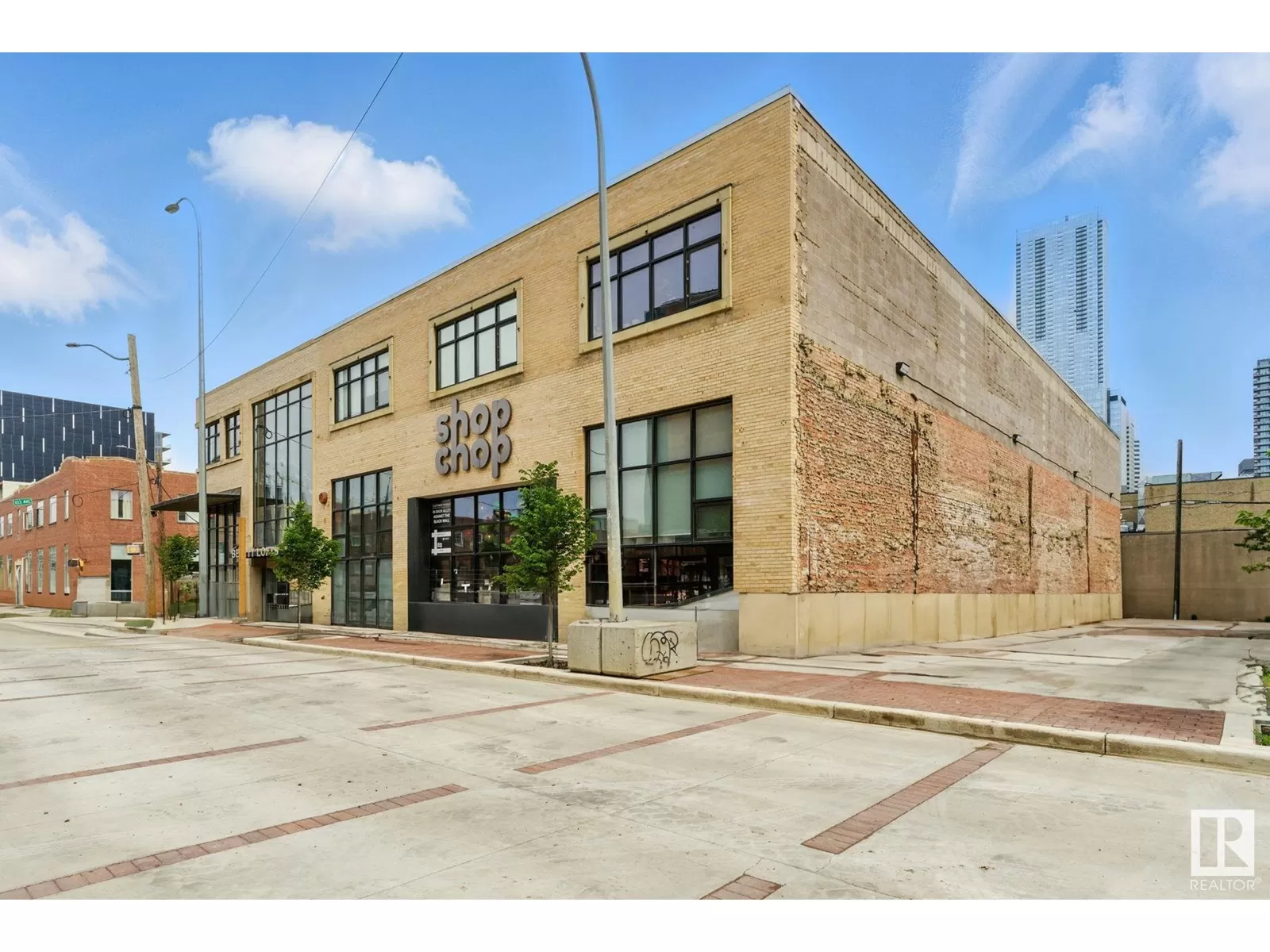 Apartment for rent: #103 10265 107 St Nw, Edmonton, Alberta T5J 5G2