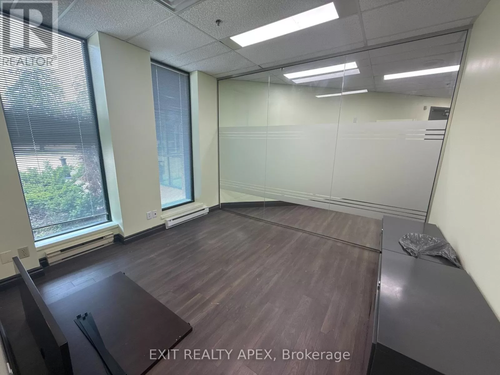 Offices for rent: 103 - 135 Matheson Boulevard W, Mississauga, Ontario L5R 3L1
