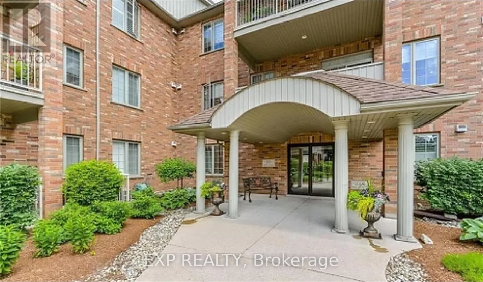 Apartment for rent: 103 - 20 Station Square, Centre Wellington, Ontario N0B 1S0