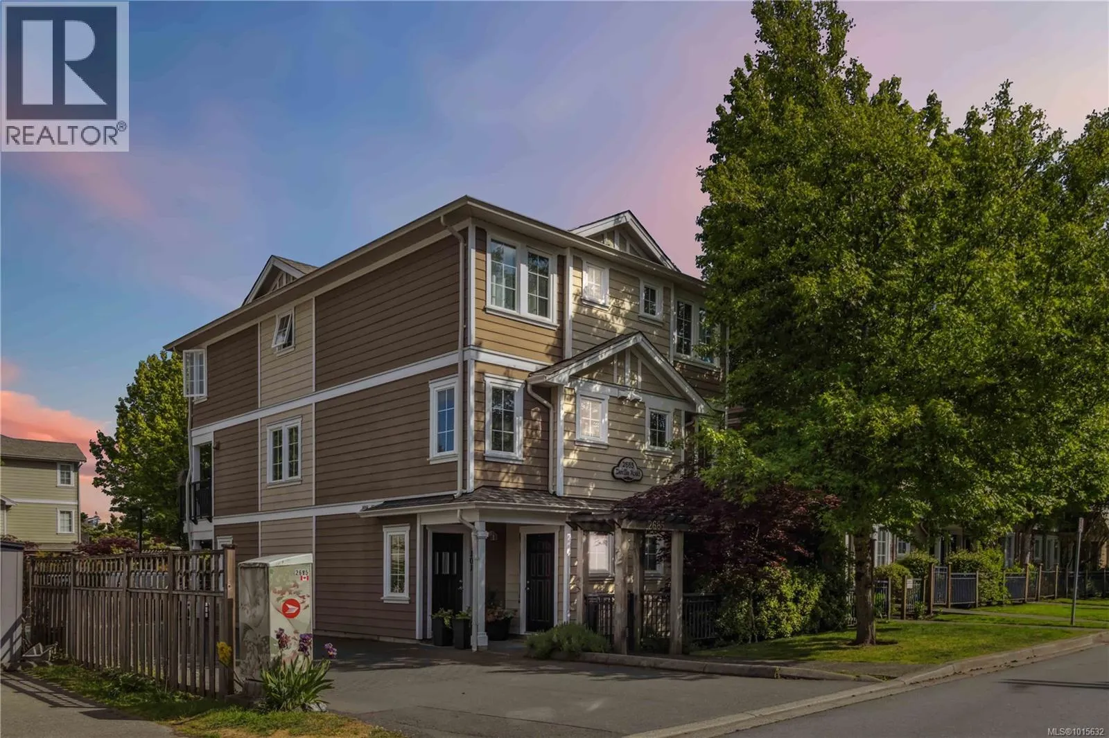 Row / Townhouse for rent: 103 2685 Deville Rd, Langford, British Columbia V9B 0G5