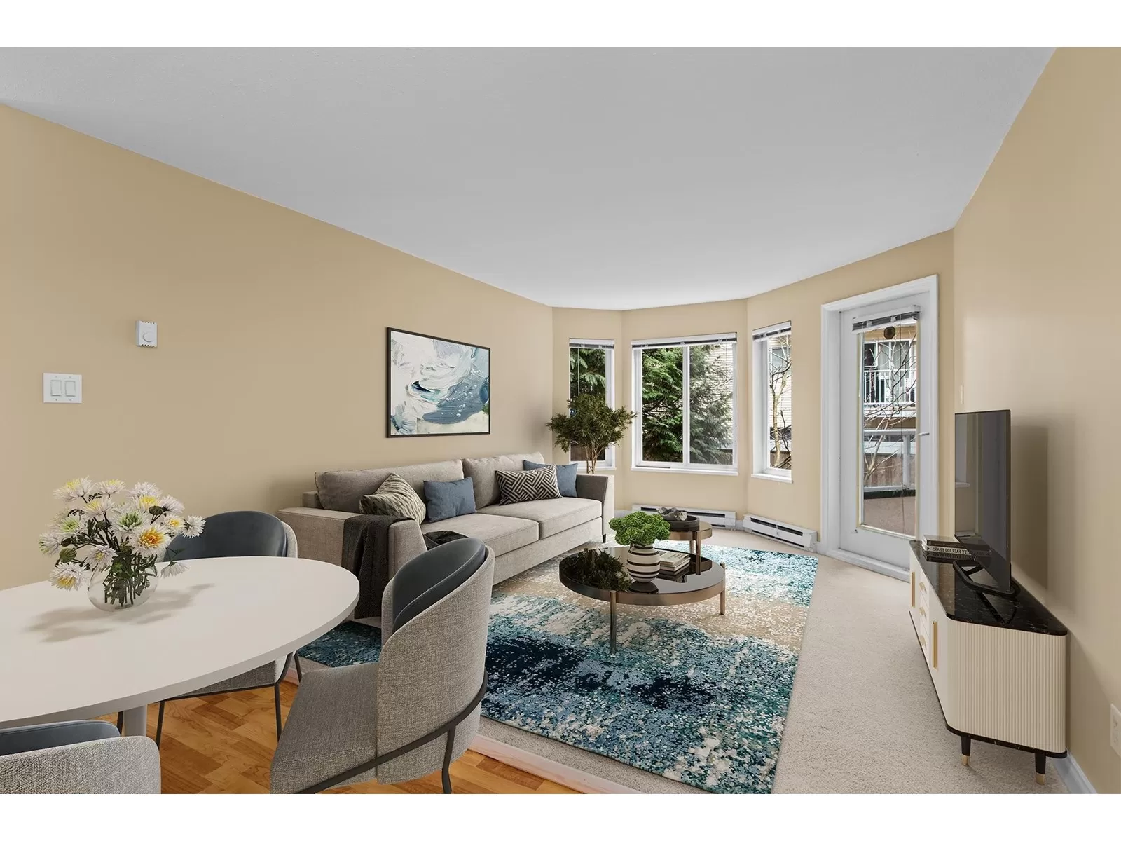 Apartment for rent: 103 3063 Immel Street, Abbotsford, British Columbia V2S 4L3