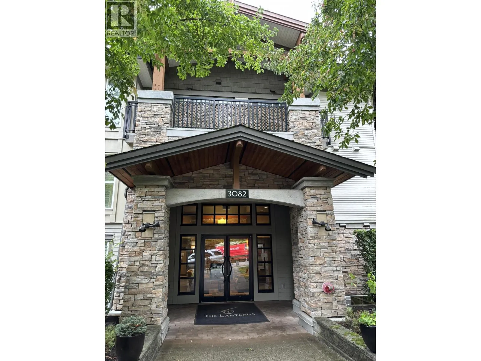 Apartment for rent: 103 3082 Dayanee Springs Boulevard, Coquitlam, British Columbia V3E 0A3