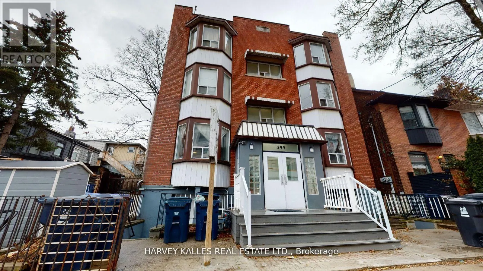 Other for rent: 103 - 399 Dupont Street, Toronto, Ontario M5R 1W3