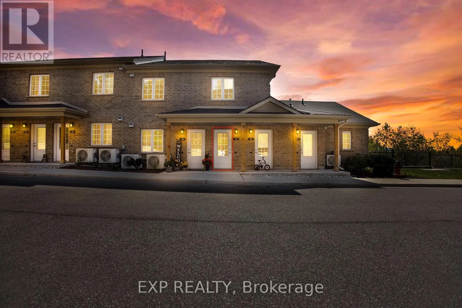 Row / Townhouse for rent: 103 - 5 Cityview Drive S, Guelph, Ontario N1E 6C7