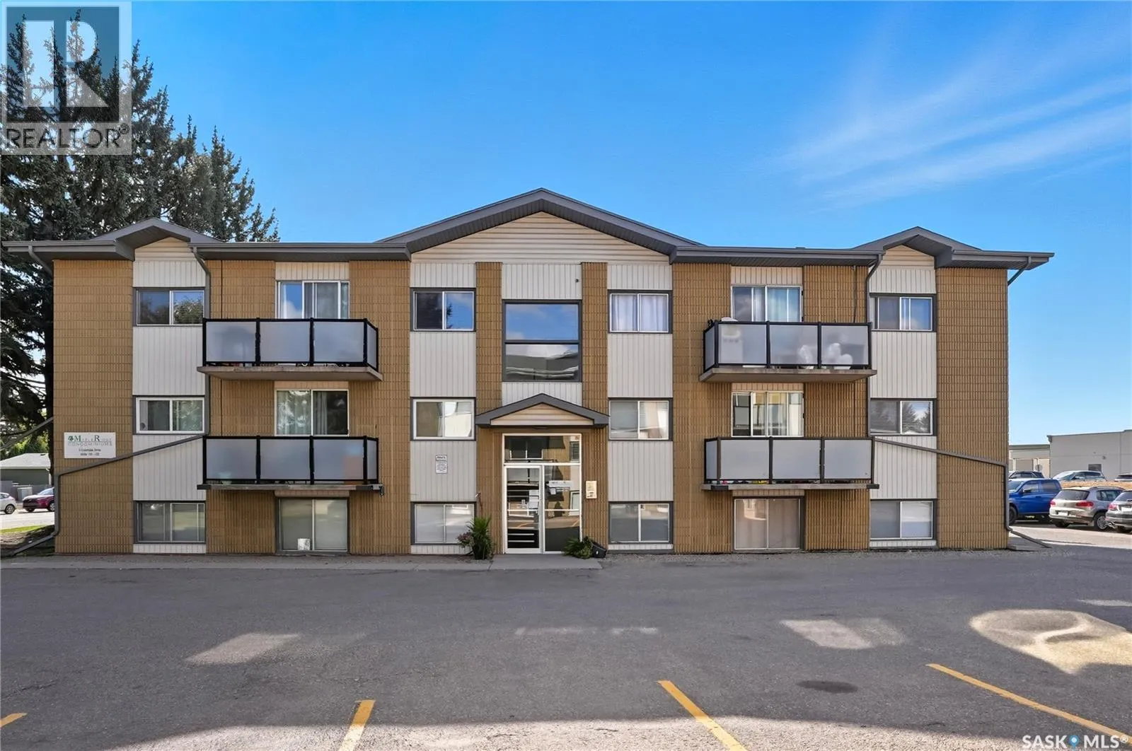 Apartment for rent: 103 5 Columbia Drive, Saskatoon, Saskatchewan S7K 1E3