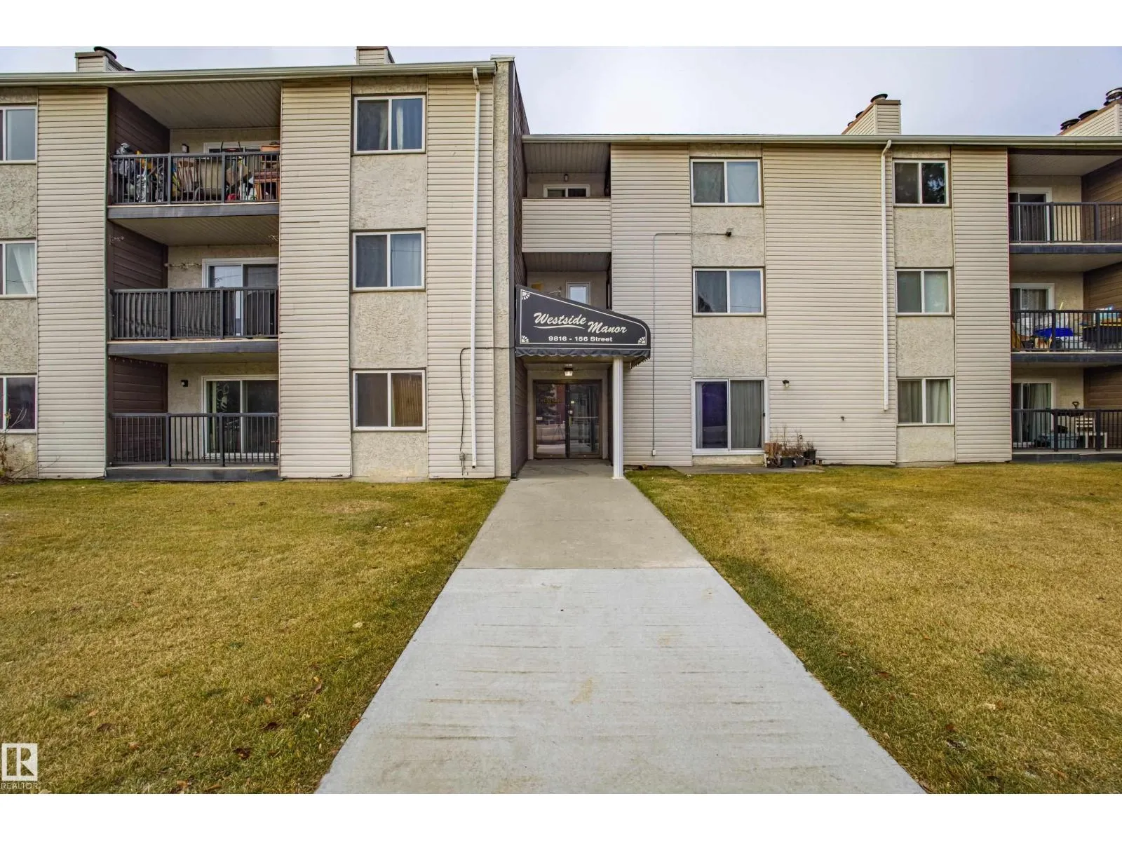 Apartment for rent: #103 9816 156 St Nw, Edmonton, Alberta T5P 2P3