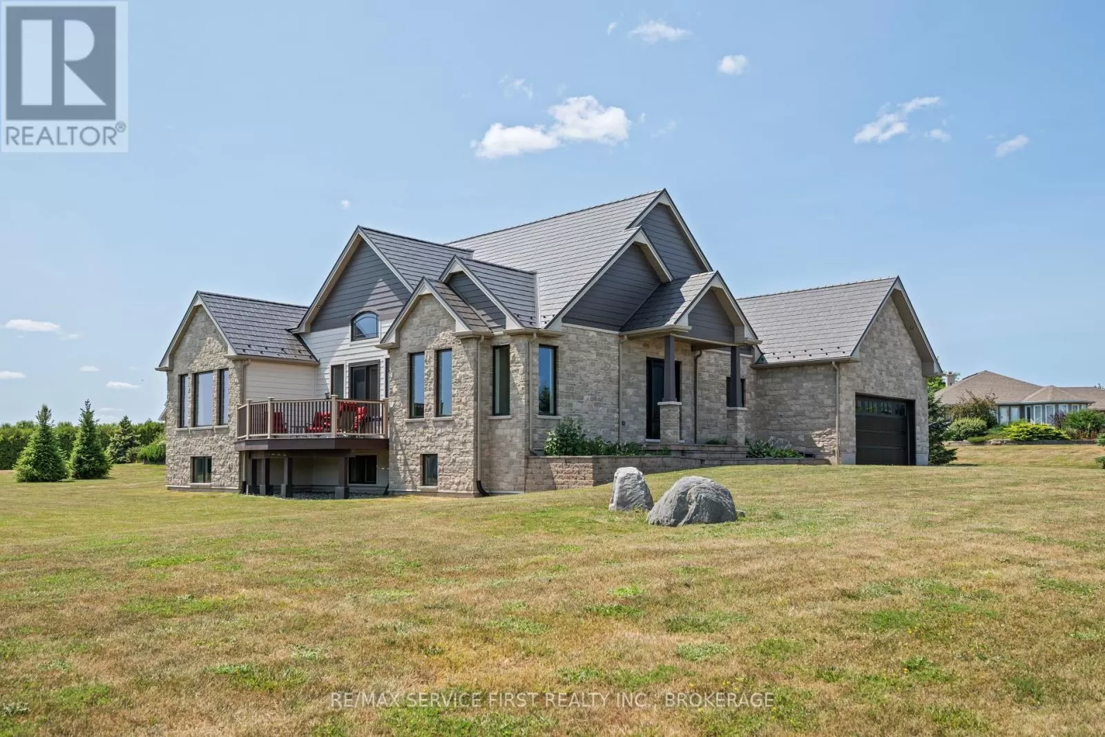 House for rent: 103 Binnacle View Drive, Front of Leeds & Seeleys Bay, Ontario K7G 2V5