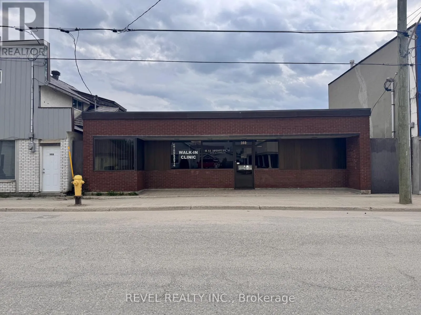 Offices for rent: 103 Bruce Avenue, Timmins, Ontario P0N 1H0
