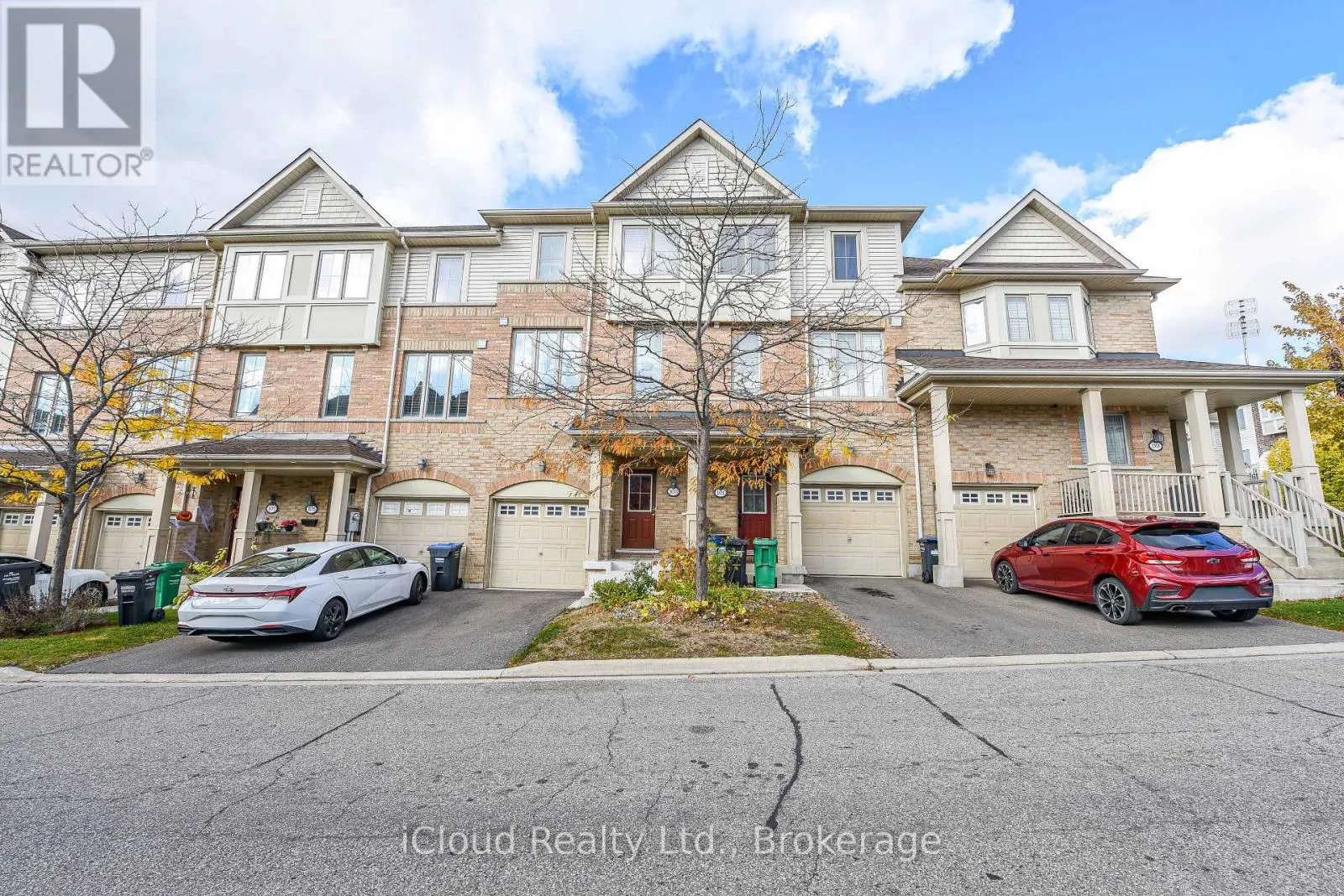 Row / Townhouse for rent: 103 Cedar Lake Crescent, Brampton, Ontario L6Y 0R1