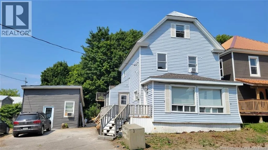 House for rent: 103 Cedar Street, Woodstock, New Brunswick E7M 1E5