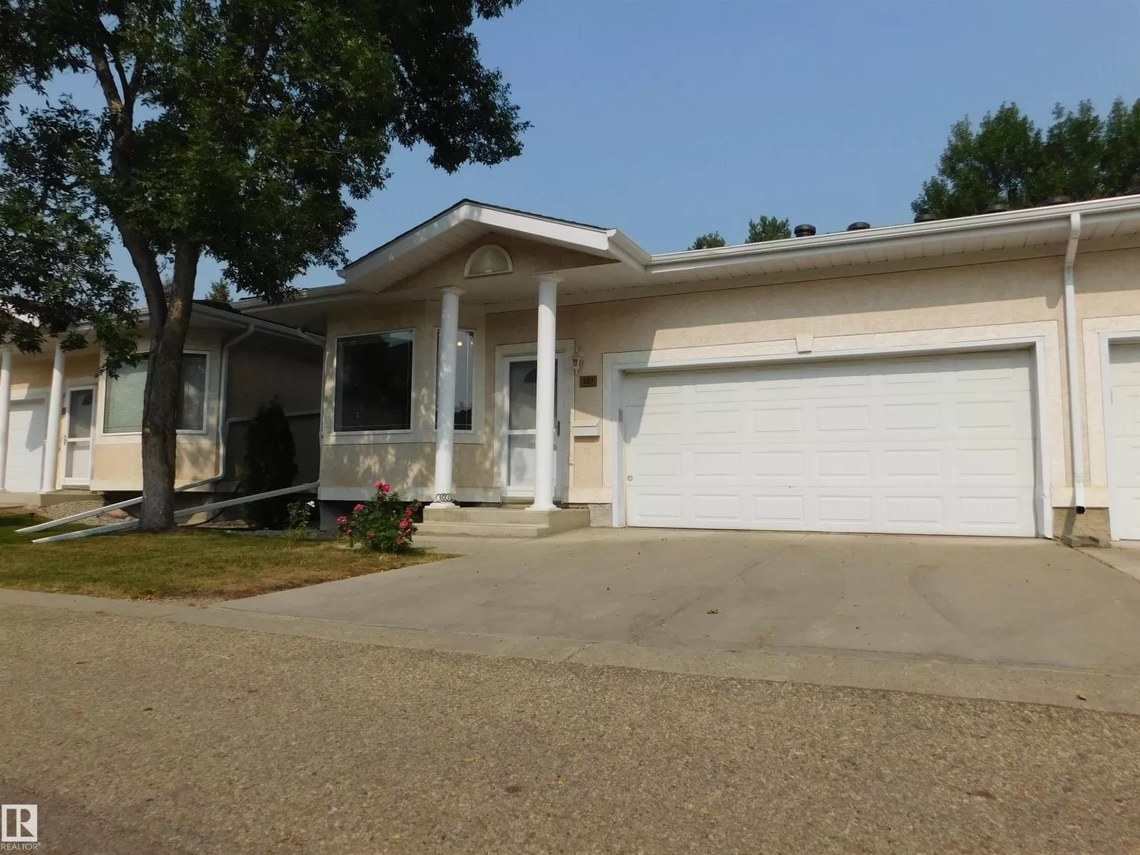 Duplex for rent: 103 Falconer Co Nw Nw, Edmonton, Alberta T6R 2V8