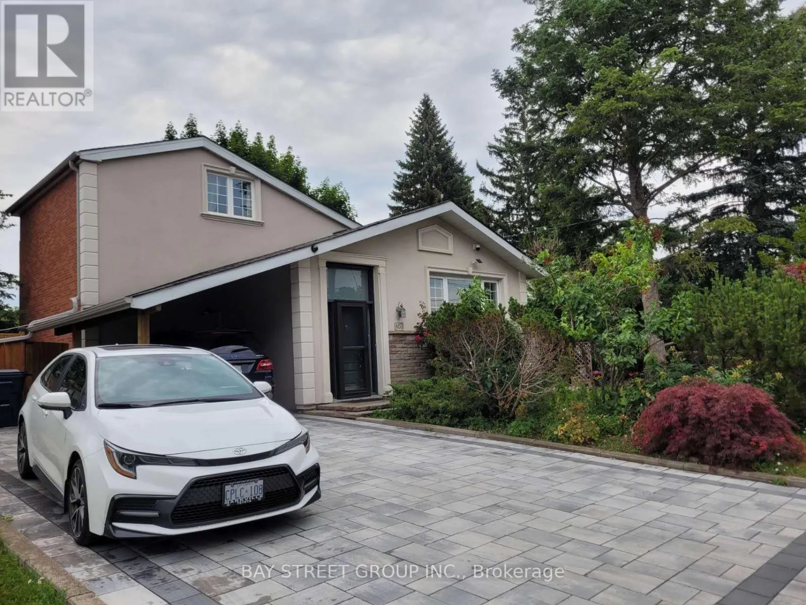 House for rent: 103 Glentworth Road, Toronto, Ontario M2J 2E7