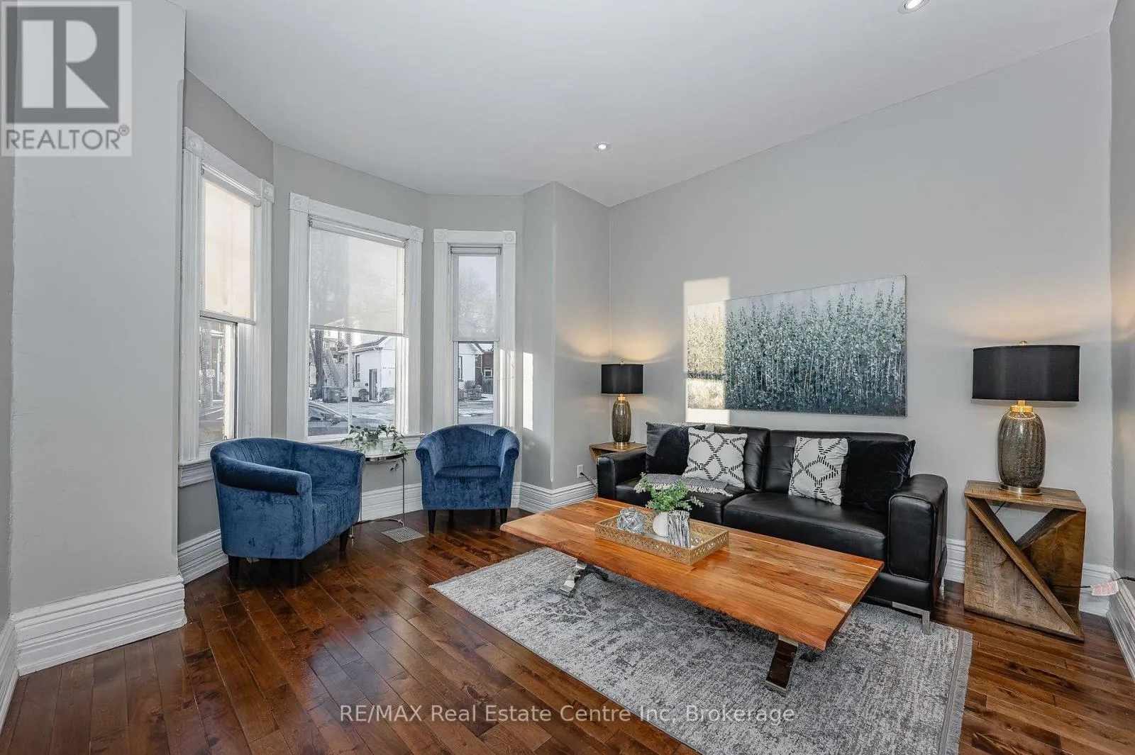 House for rent: 103 Surrey Street E, Guelph, Ontario N1H 3P7