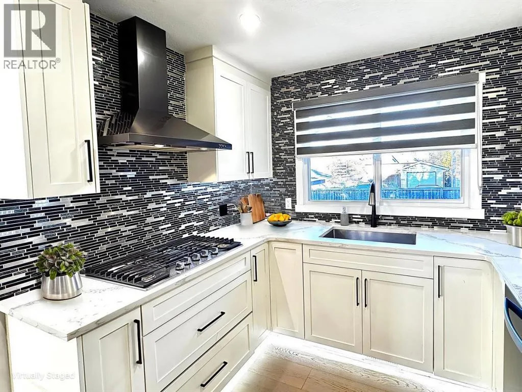 House for rent: 10304 Elbow Drive Sw, Calgary, Alberta T2W 1G1