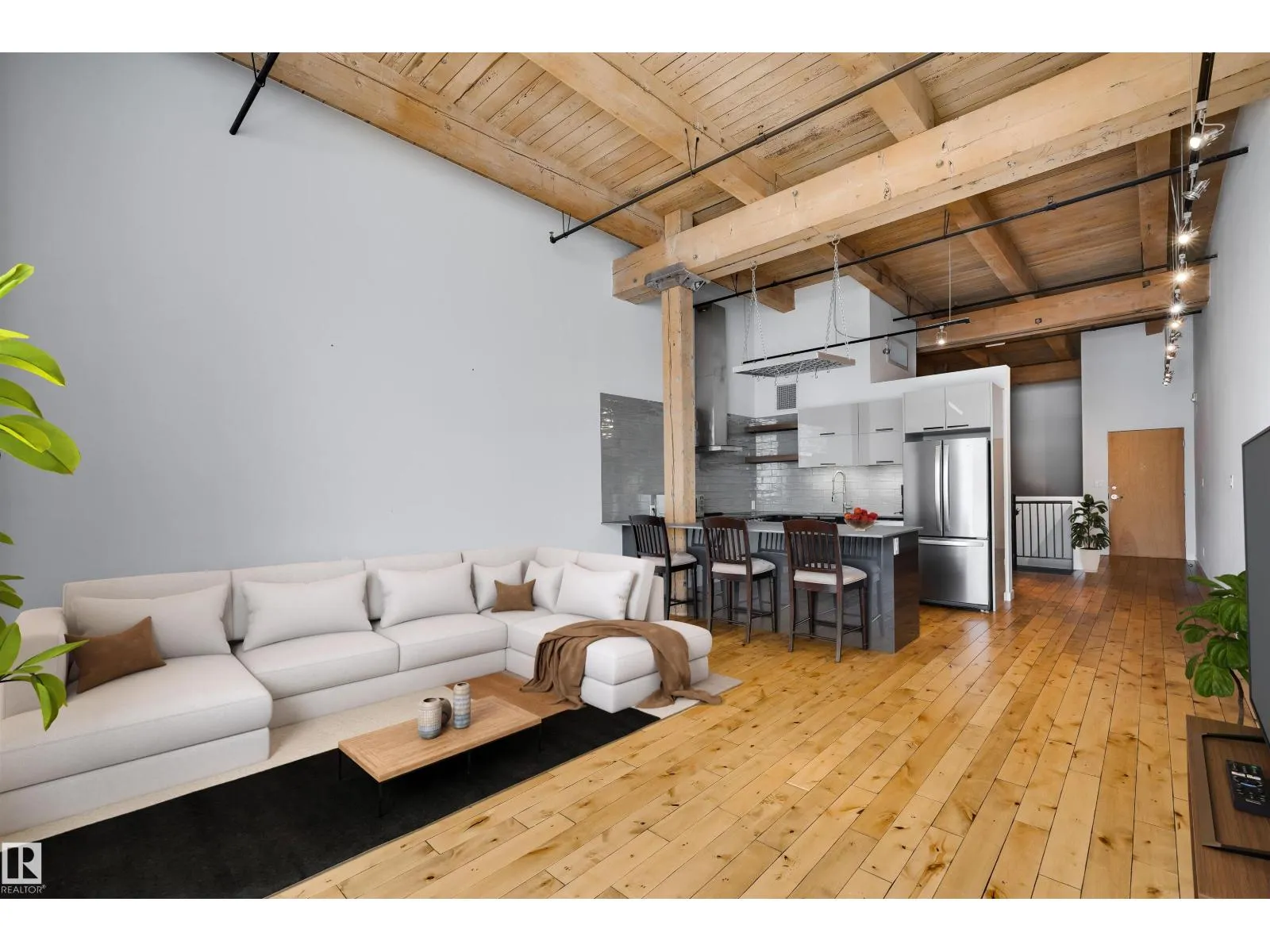 Apartment for rent: #104 10309 107 St Nw, Edmonton, Alberta T5J 1K3