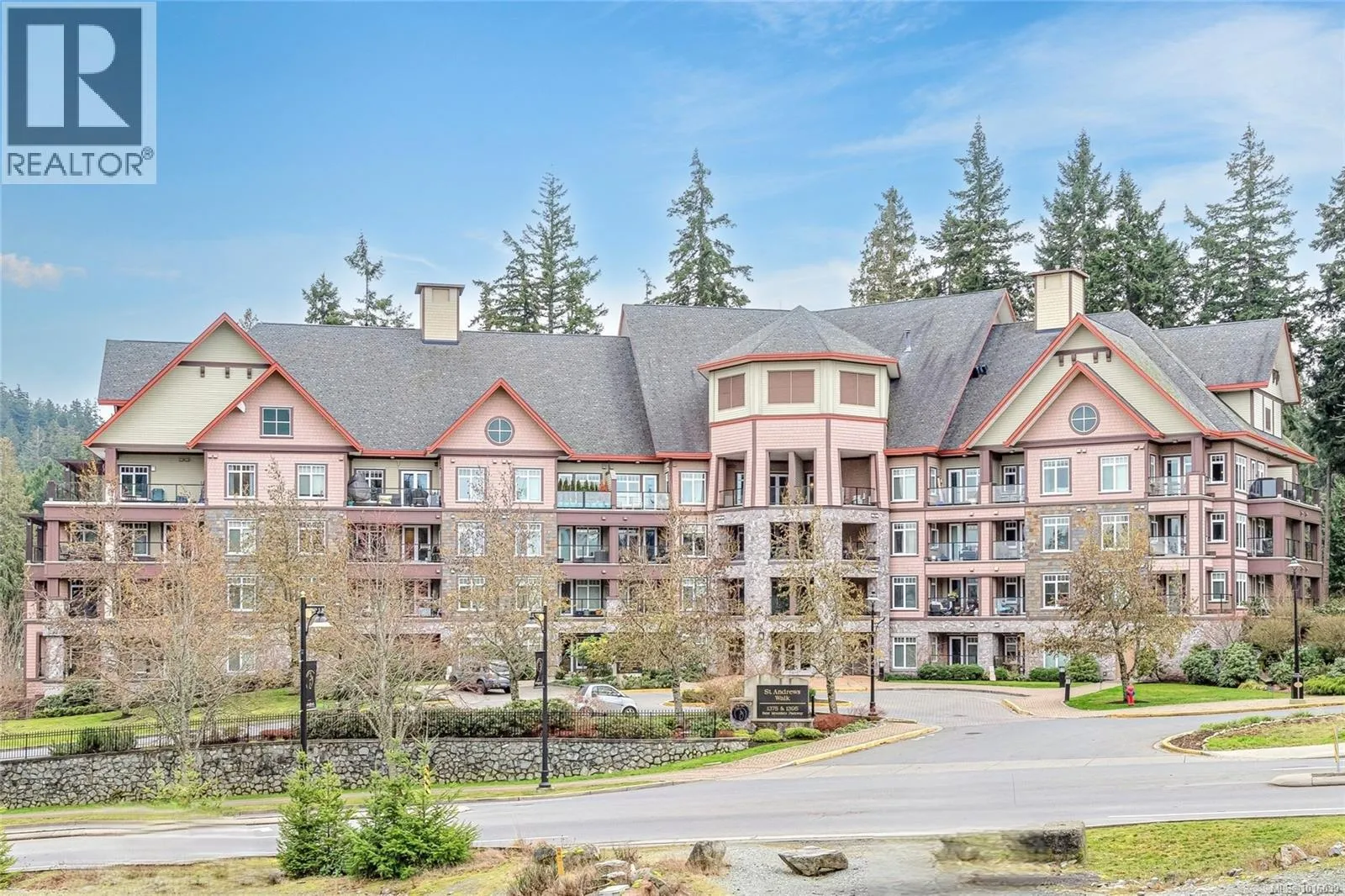 Apartment for rent: 104 1395 Bear Mountain Pkwy, Langford, British Columbia V9B 0E1