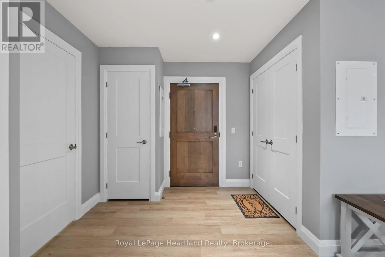 Other for rent: 104 - 187 Victoria Street W, North Huron, Ontario N0G 2W0