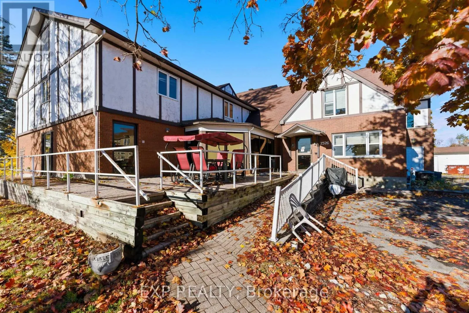 Other for rent: 104 - 2526 Laurier Street, Clarence-Rockland, Ontario K4K 1B1