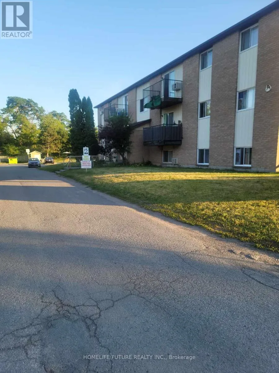 Other for rent: 104 - 35 Union Street, Belleville, Ontario K8P 2B5