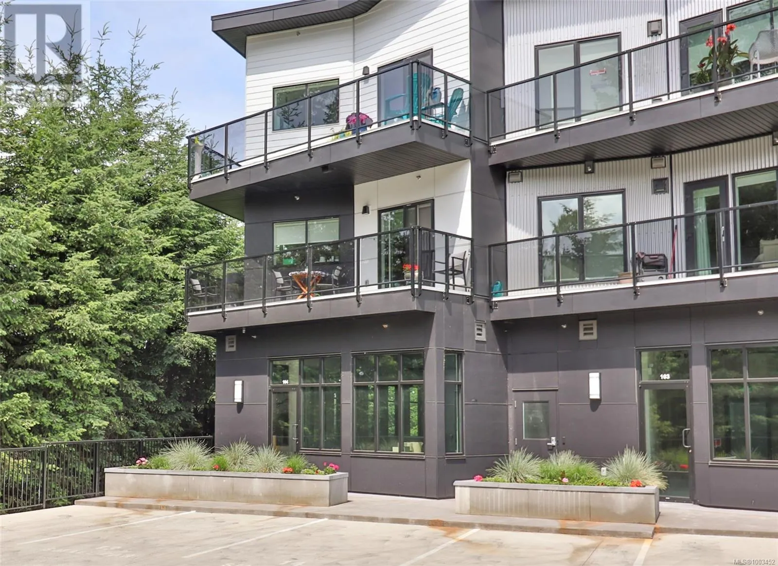 Offices for rent: 104 4474 Wellington Rd, Nanaimo, British Columbia V9T 2H3