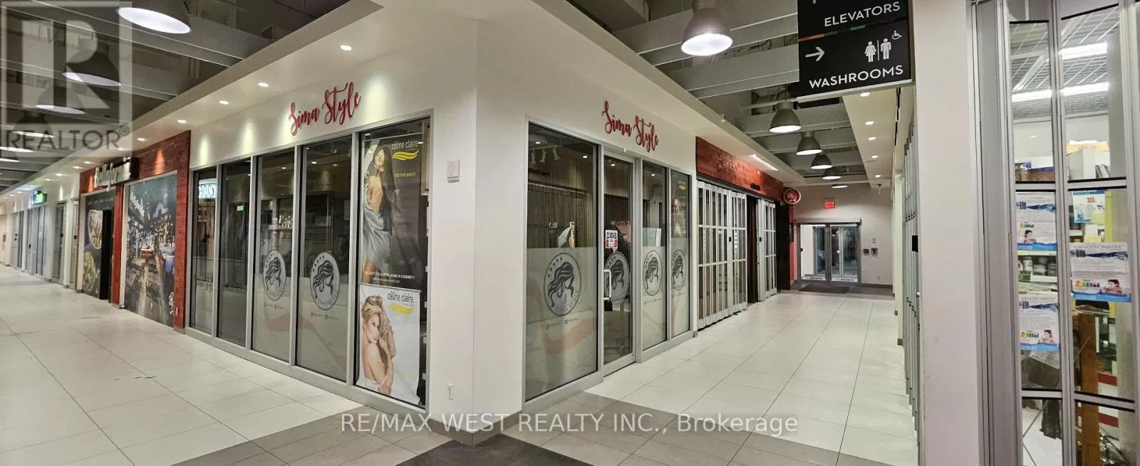 Retail for rent: 104 - 7181 Yonge Street, Markham, Ontario L3T 0C7