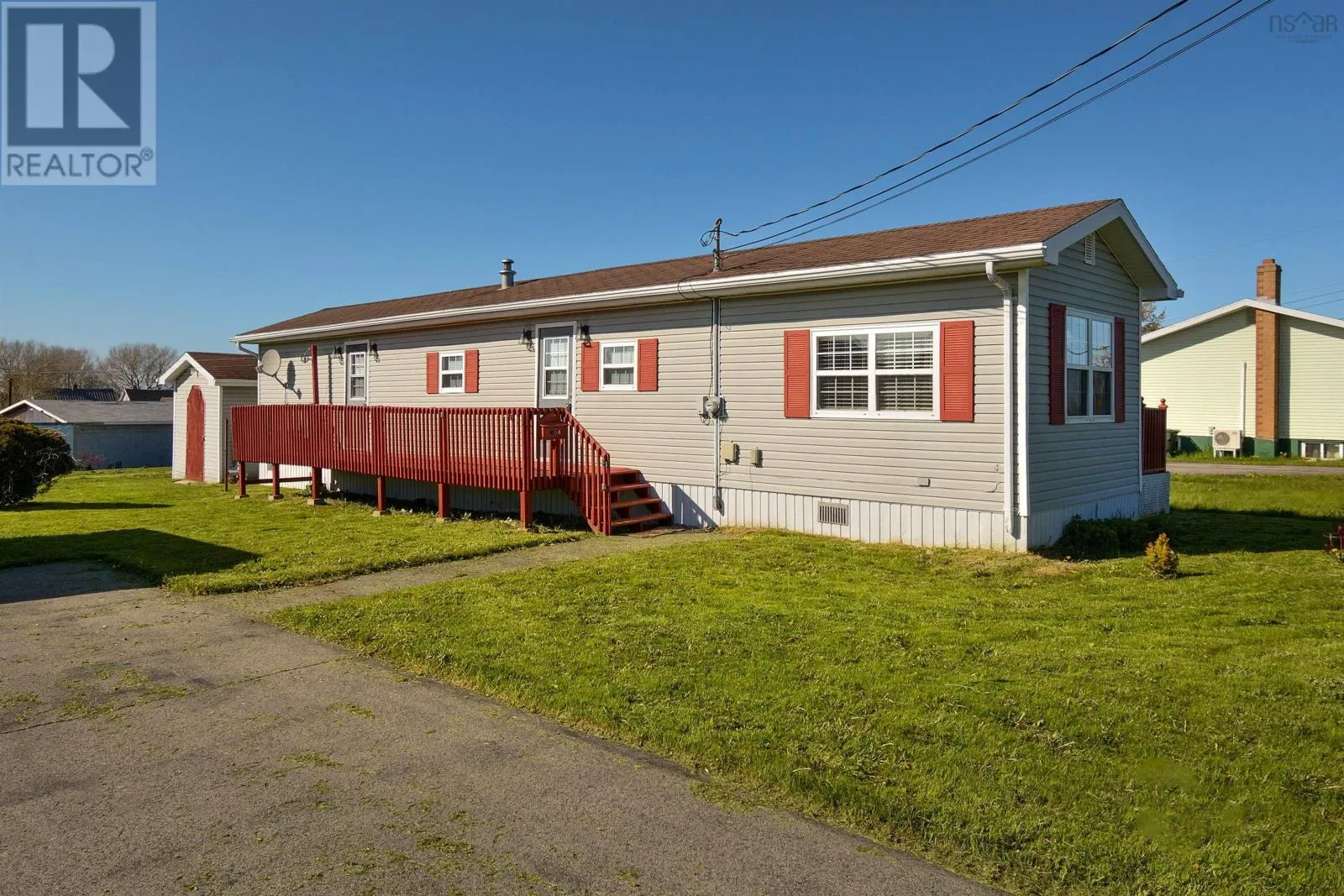 House for rent: 104 Butts Street, Sydney Mines, Nova Scotia B1V 1N5