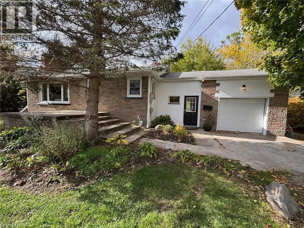 House for rent: 104 Diltz Road, Dunnville, Ontario N1A 2V5