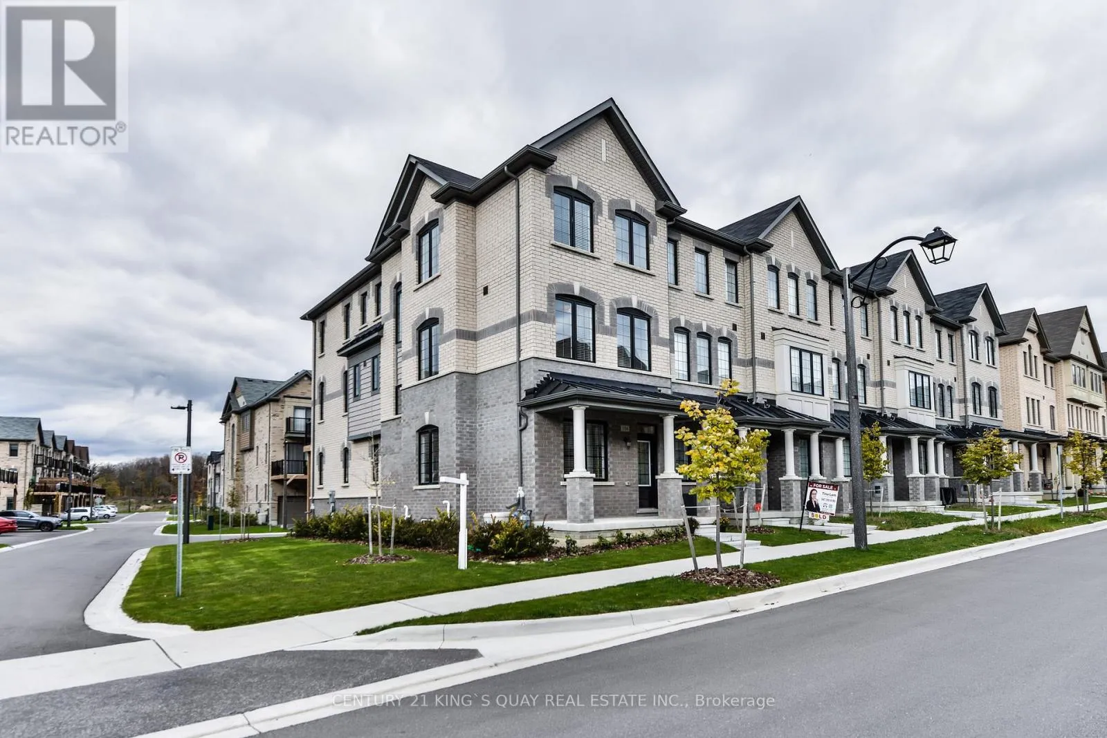 Row / Townhouse for rent: 104 Frederick Wilson Avenue, Markham, Ontario L6B 1P7