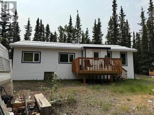 House for rent: 104 Guder Drive, Carmacks, Yukon Y0B 1C0