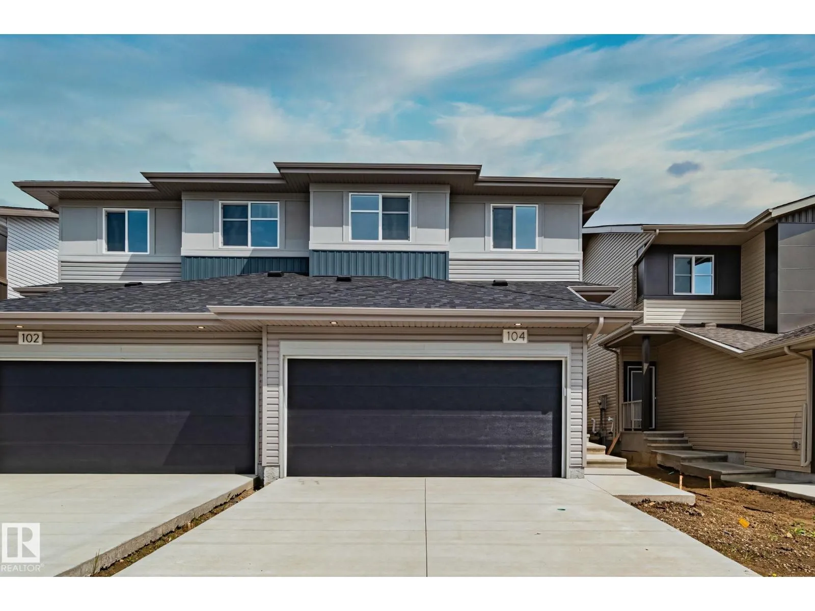 Duplex for rent: 104 Royal St, St. Albert, Alberta T8N 7X4