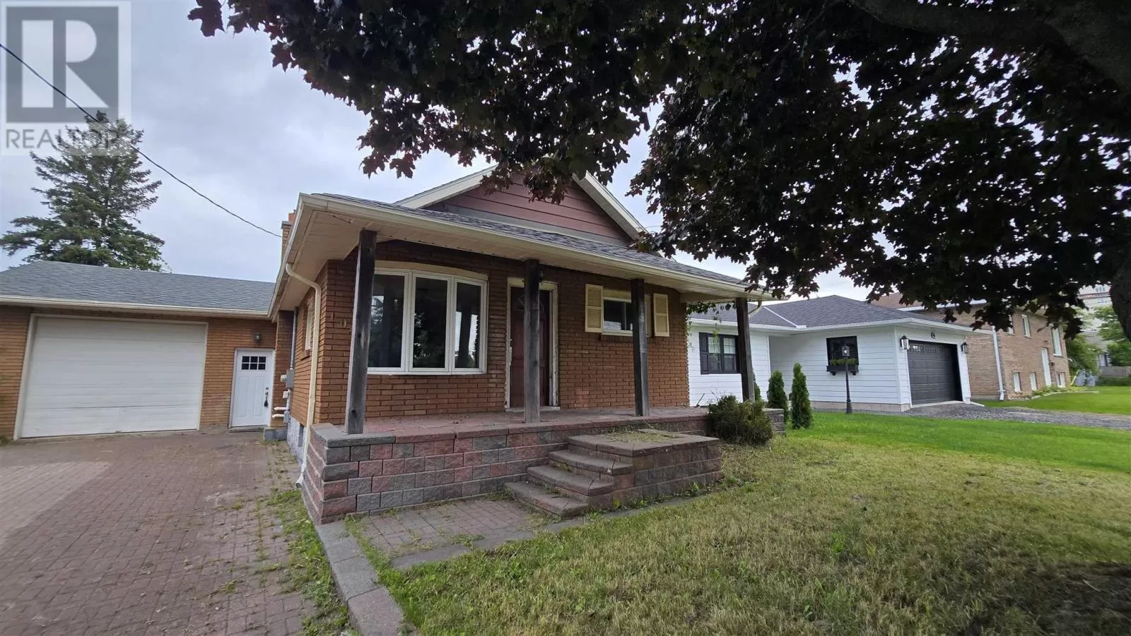 104 Wawanosh Ave, Sault Ste. Marie, Ontario P6B 3W5