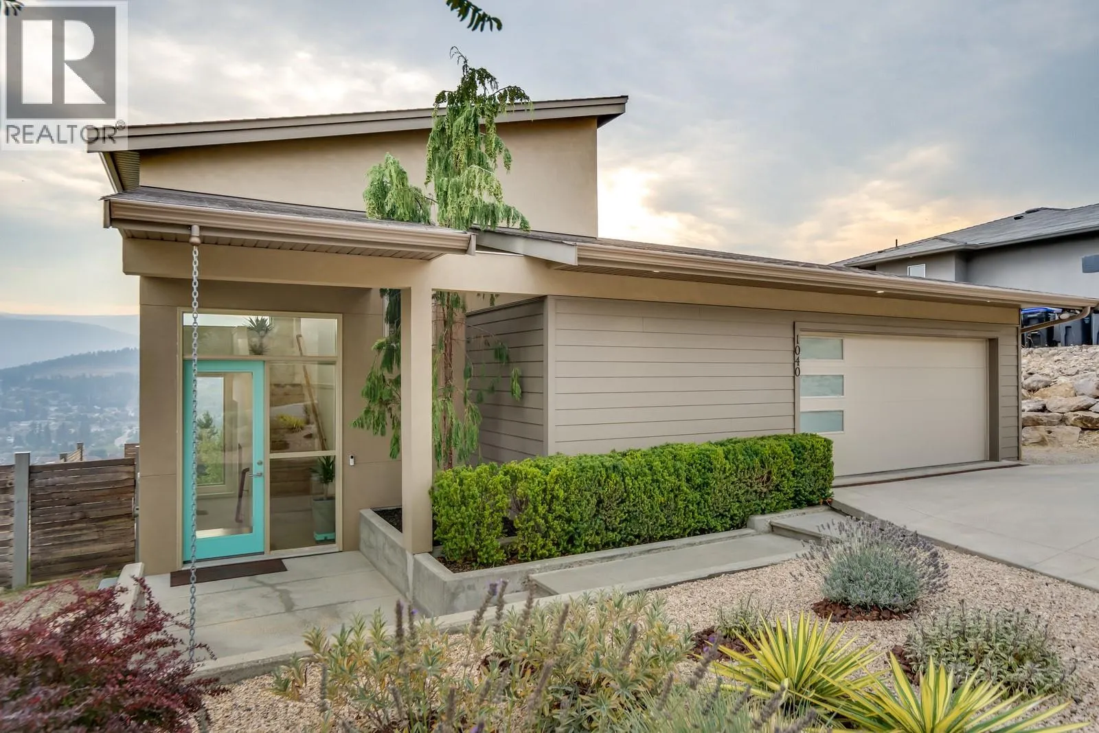 House for rent: 1040 Henderson Drive, Kelowna, British Columbia V1P 1S5