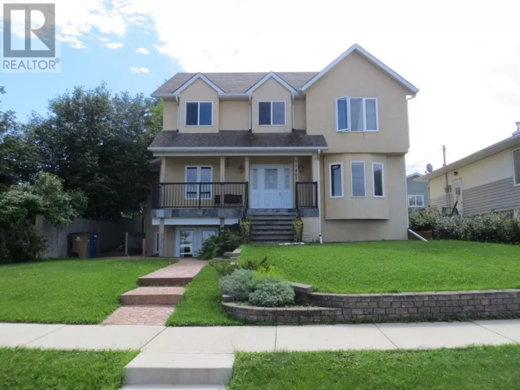 House for rent: 10407 Churchill Drive, Lac La Biche, Alberta T0A 2C0