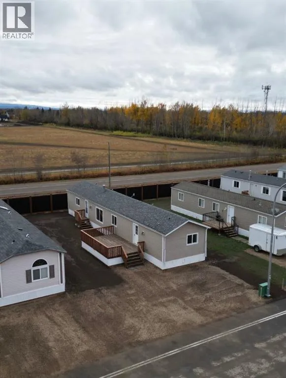 Manufactured Home for rent: 10409 110 Ave, La Crete, Alberta T0H 2H0