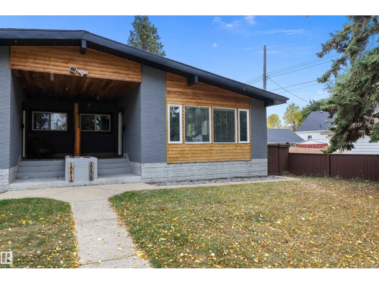 Duplex for rent: 10409 148 St Nw, Edmonton, Alberta T5N 3G7